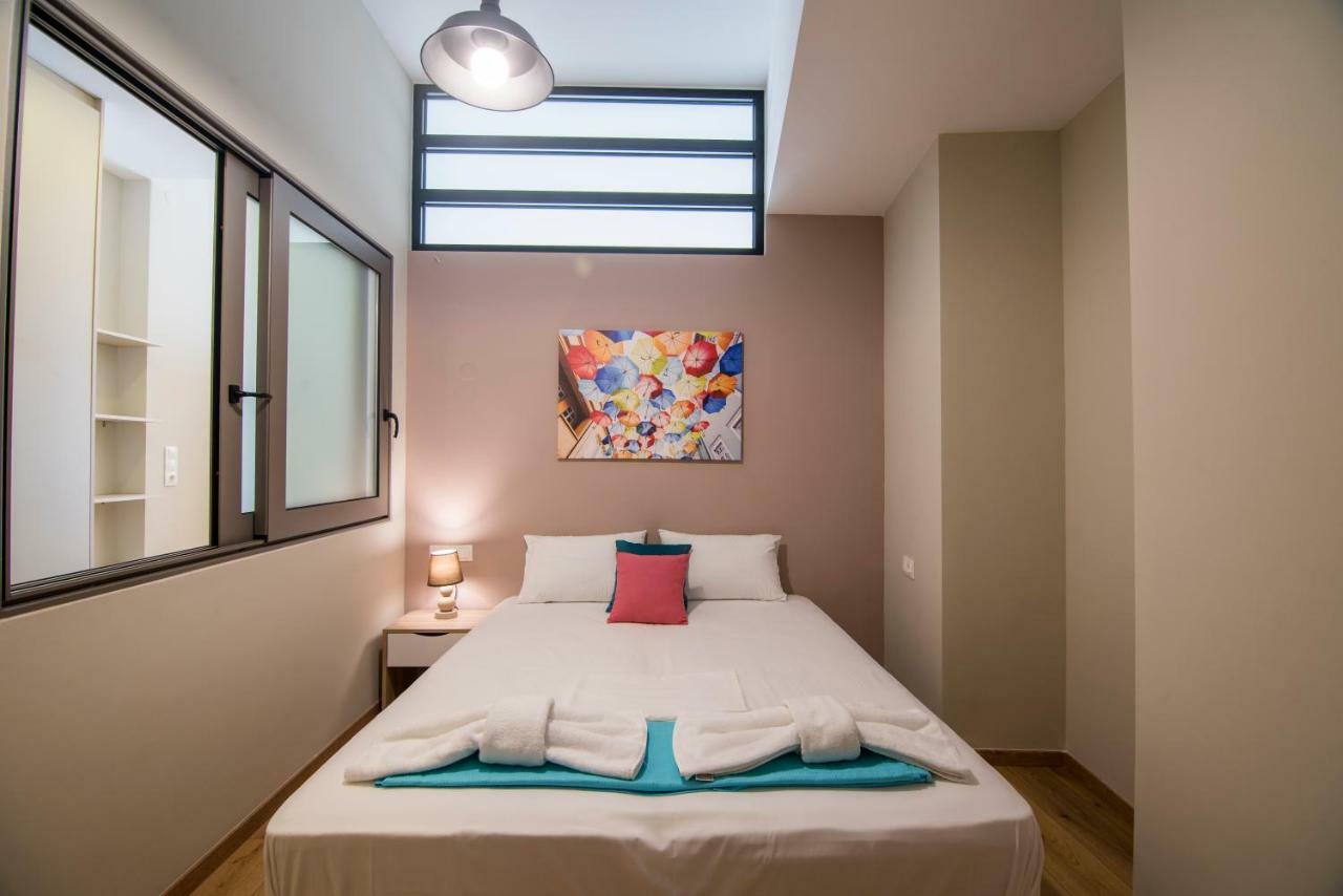 Utopia Luxury Apartment Chrissi Akti Chania Exterior foto