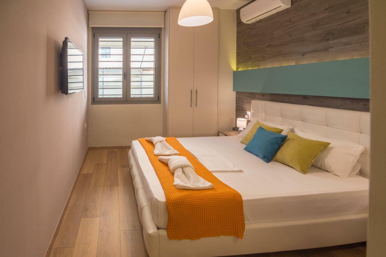 Utopia Luxury Apartment Chrissi Akti Chania Exterior foto