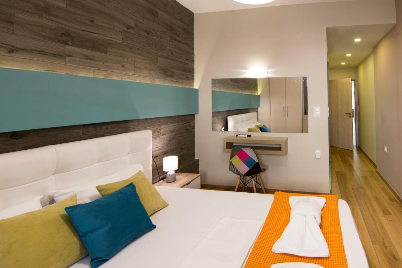 Utopia Luxury Apartment Chrissi Akti Chania Exterior foto